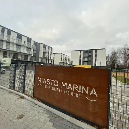 Marina Nad Odra 29 아파트 *